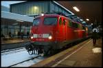 110 452 f�hrt mit einer RB35 aus dem Duisburg Hbf am 21.12.2010 (Sichtungsbild)