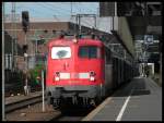 110 415 mit dem RE4 in Dsseldorf Hbf